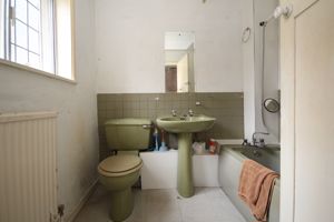 Photo 33- click for photo gallery